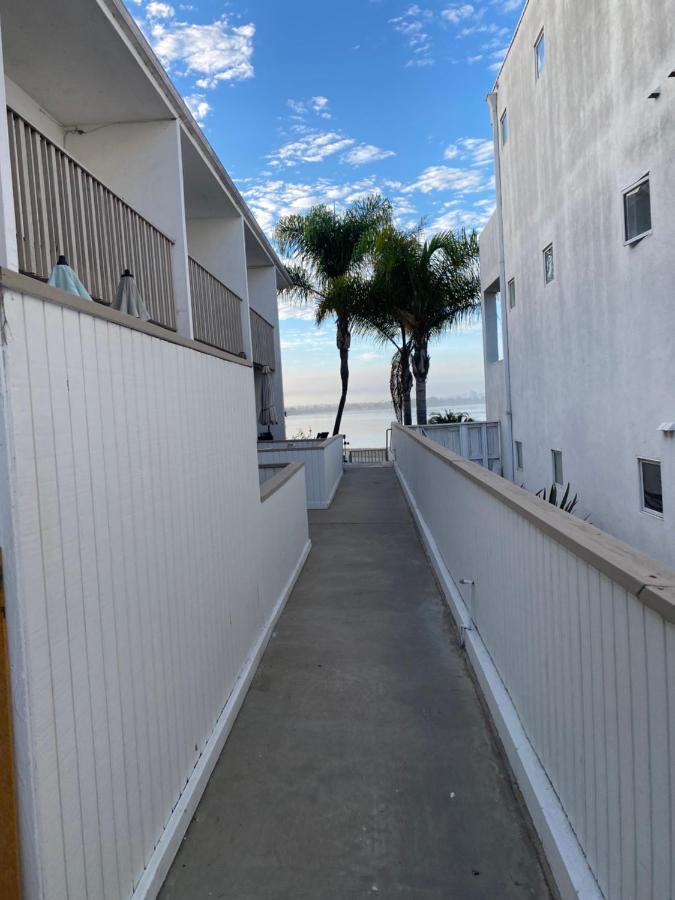 Beach Front Bungalow At Pacific Beach Σαν Ντιέγκο Εξωτερικό φωτογραφία